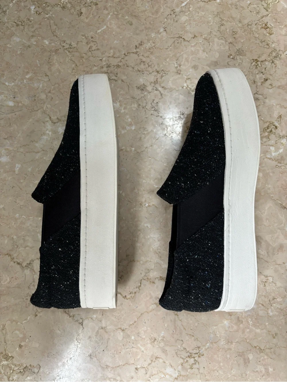 Vince Warren Round Toe Slip-On Tweed Platform Sneakers in Navy Blue, Size 10